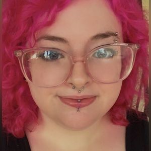 Meet your Posher, Delaney